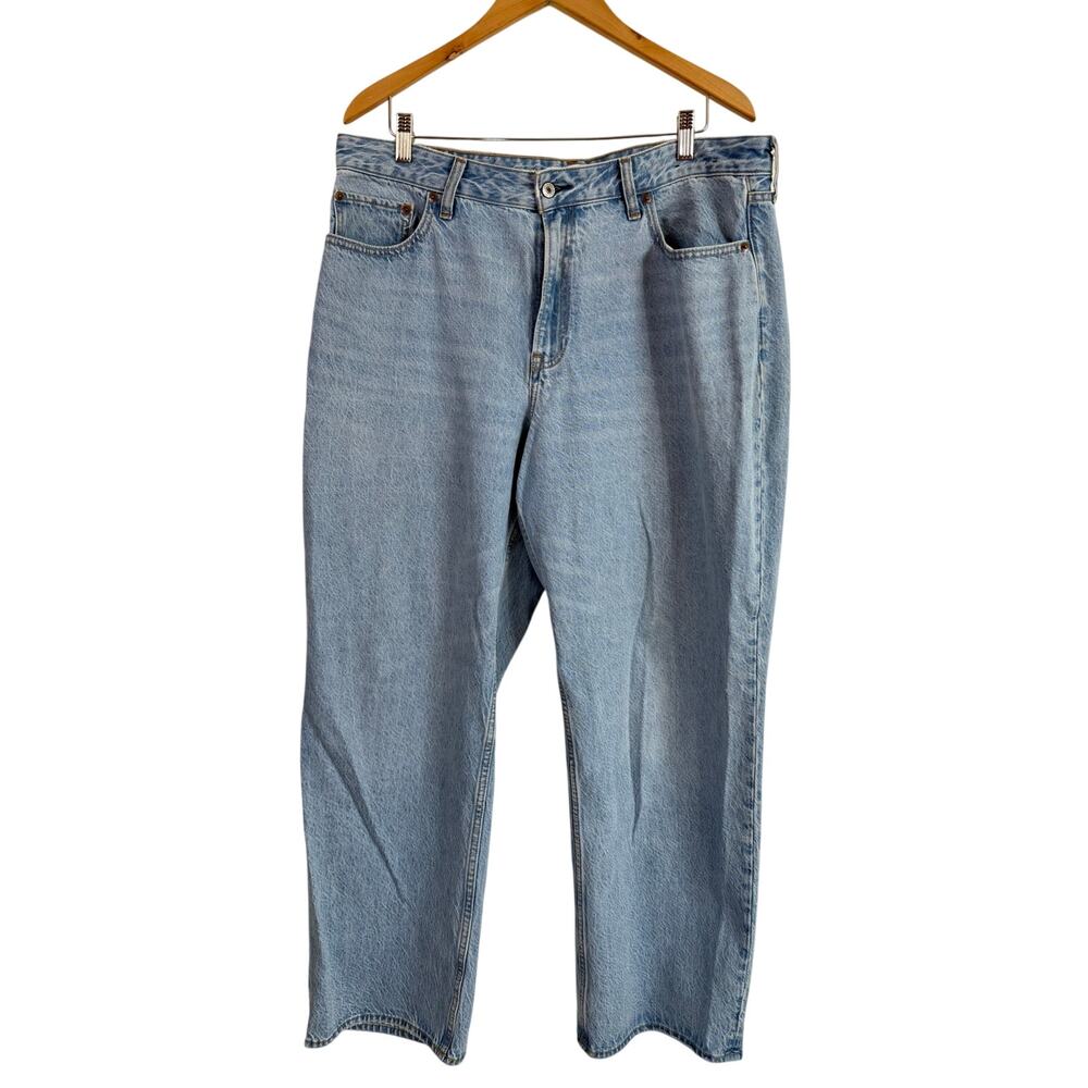 Abercrombie & Fitch Curve Love The Loose High Rise Jeans Blue Wash Size 33/16R